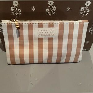 Jilly Box- Fall 2024 Evalina Beauty: Signature Brush Collection